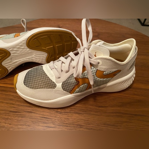 Jordan Delta 3 Low - W9.5 - Picture 7 of 8